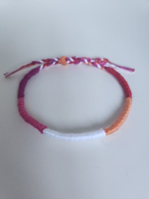 bracelet atebas lesbien